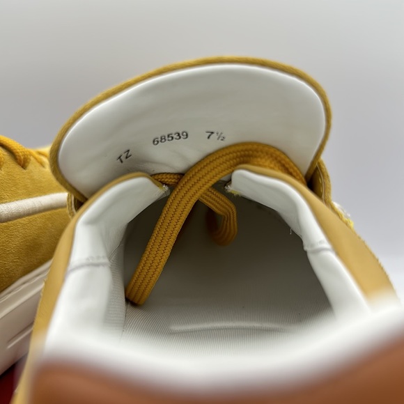 Salvatore Ferragamo Borg 12 Mustard Yellow Suede Sneakers Men’s Size 7.5 NIB - Picture 5 of 7